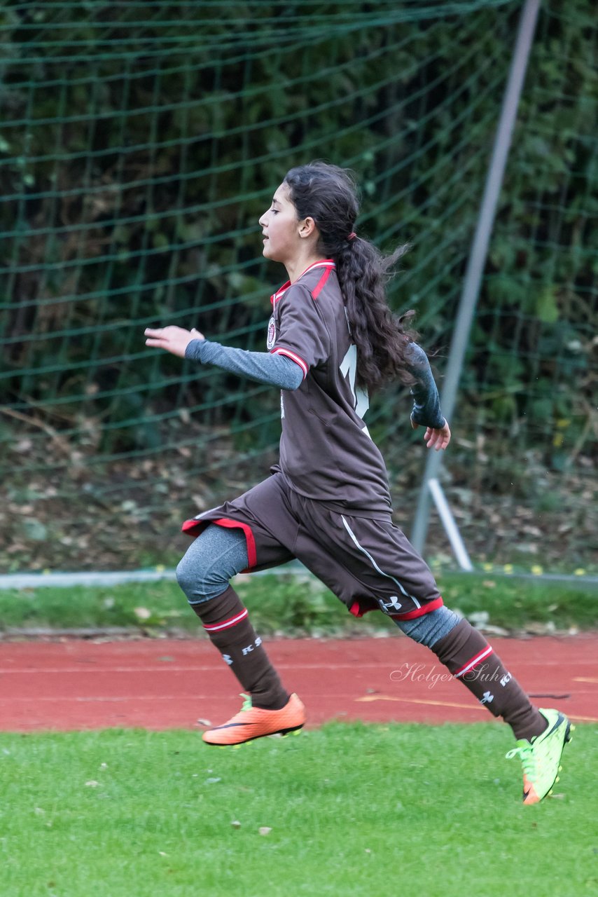 Bild 81 - C-Juniorinnen Halstenbek-Rellingen - St.Pauli : Ergebnis: 0:5